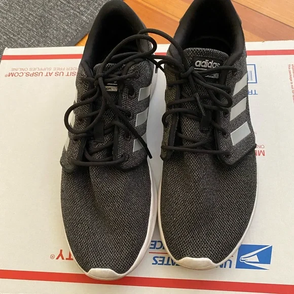 Adidas Running Shoes - Picture 4 of 7